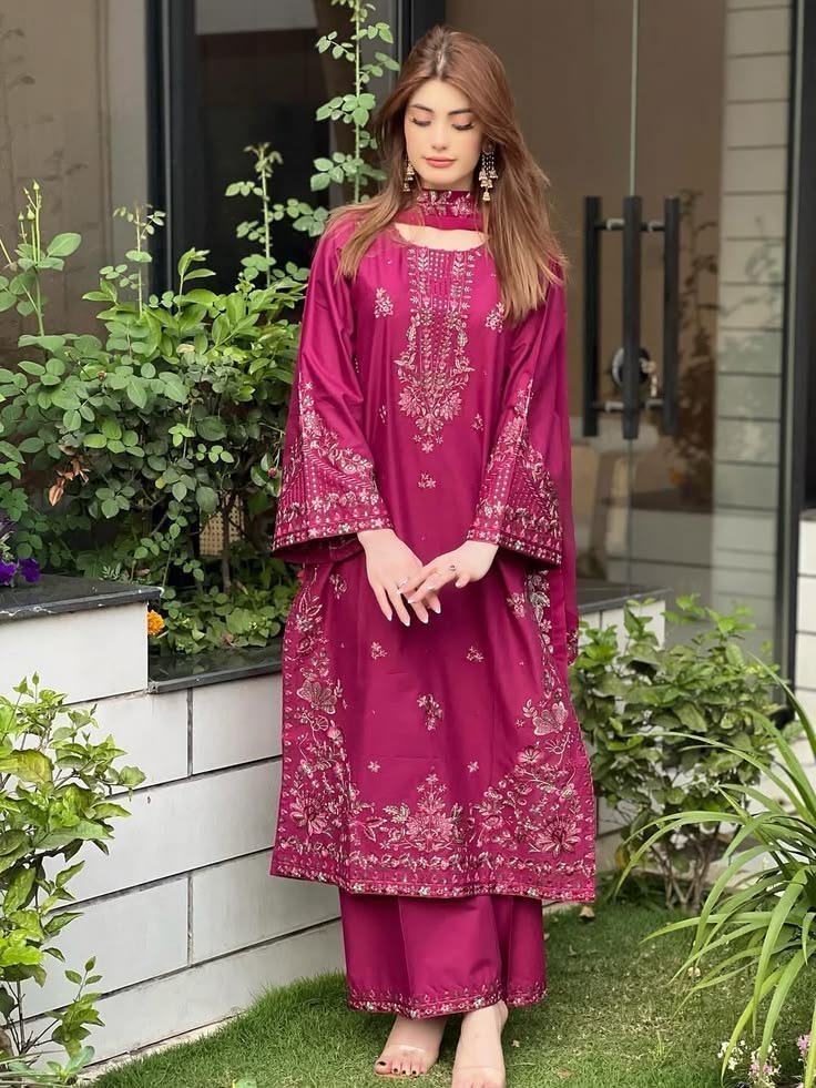 EMBOIDERD DRESSES